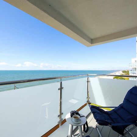 High-End Beachfront Getaway Sea View King Bed イースト・ウィッタリング エクステリア 写真